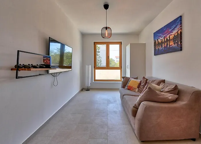 4 Bedroom Stunning In Feriehus