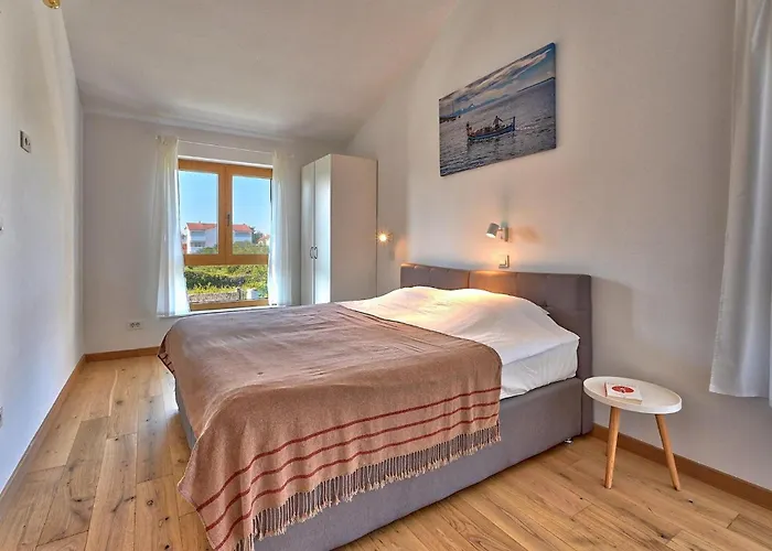 Feriehus 4 Bedroom Stunning In *