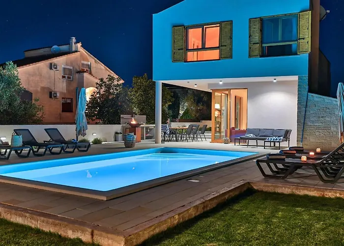 4 Bedroom Stunning In Nyaraló *